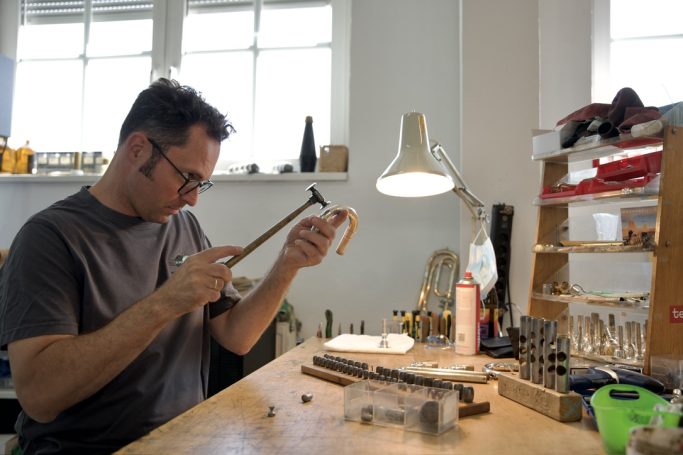 Ausbeulen eines Stimmzugbogens