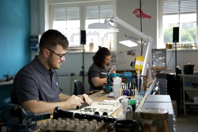 Ein Blick in die Holzblasinstrumenten Werkstatt von Bopp & Lang